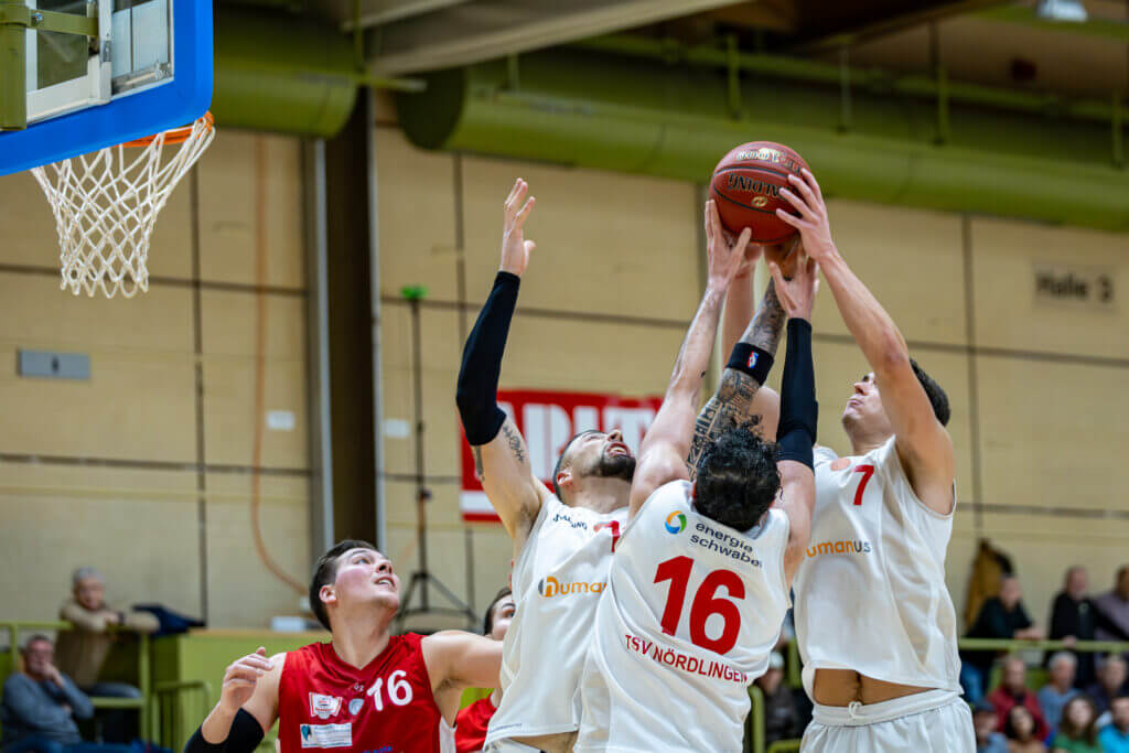 2024-11-16 Basketball TSV Noe vs Treuchtlingen-00003-3 Basketball TSV Nördlingen - Treuchtlingen